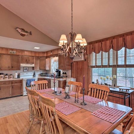Poconos Home With Game Room Walk To Lake Harmony! Exterior foto