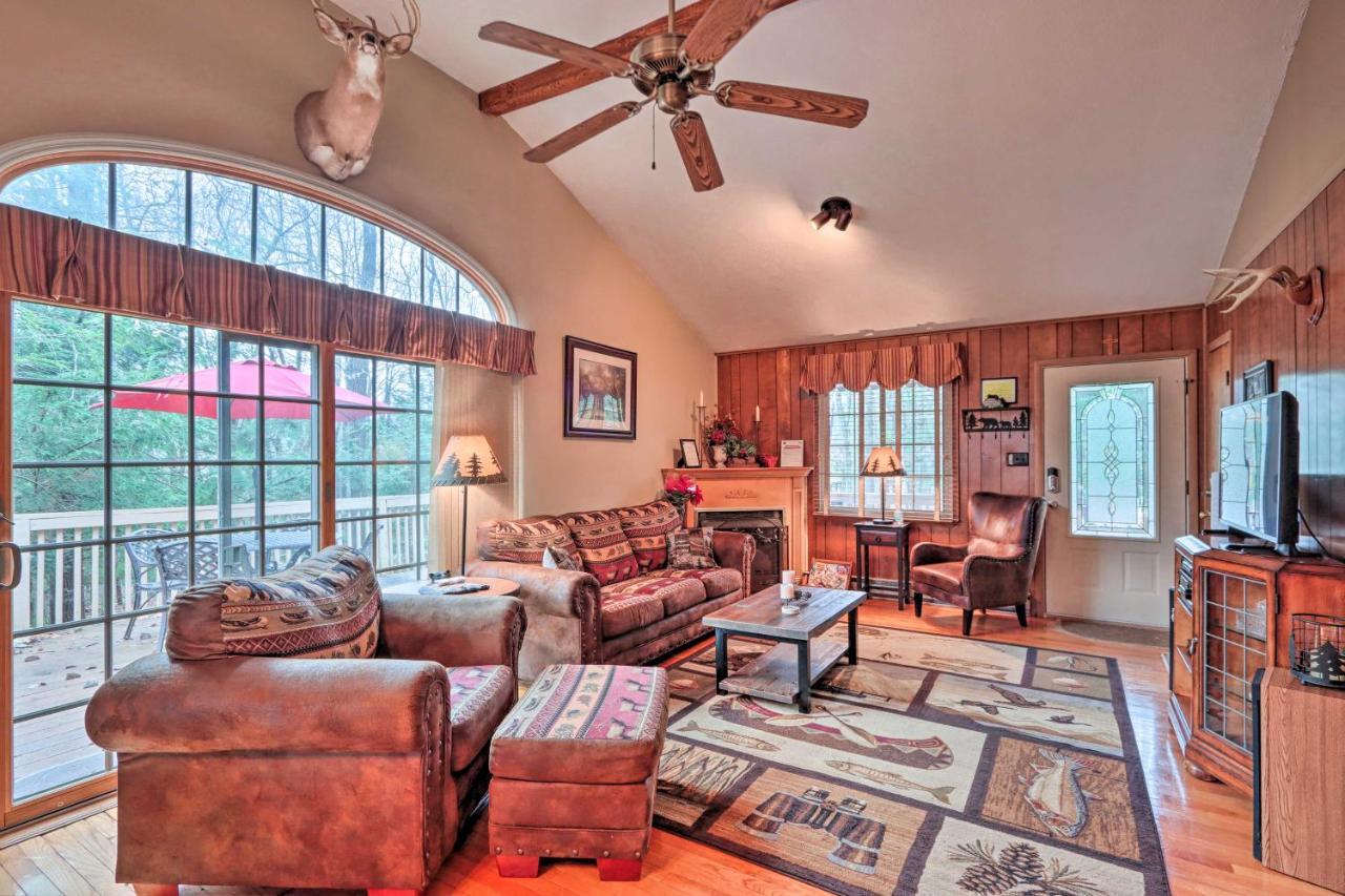 Poconos Home With Game Room Walk To Lake Harmony! Exterior foto